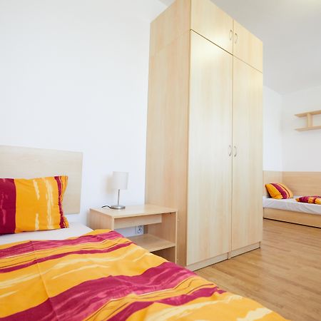 University Hotel Πράγα Εξωτερικό φωτογραφία