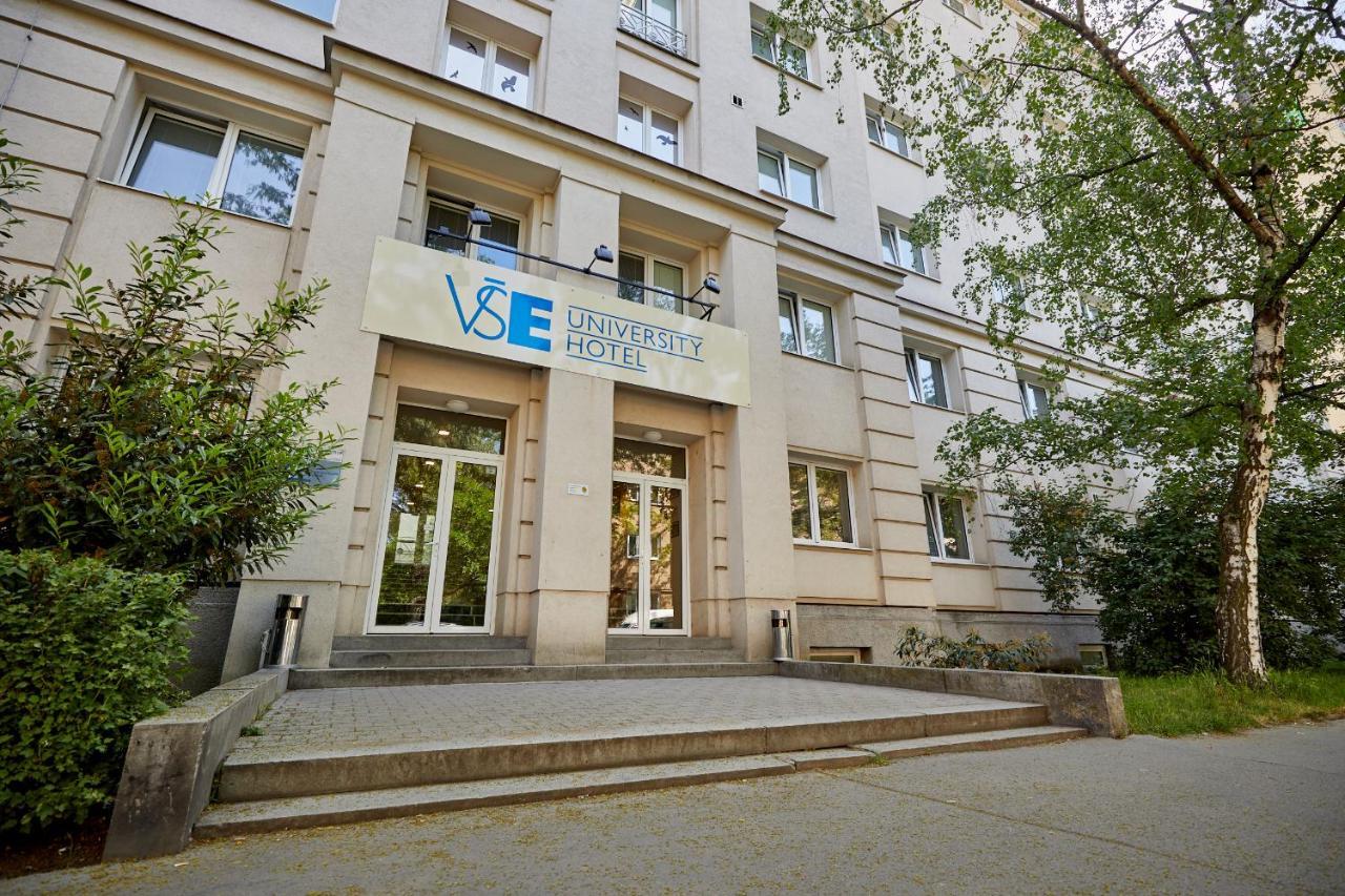 University Hotel Πράγα Εξωτερικό φωτογραφία